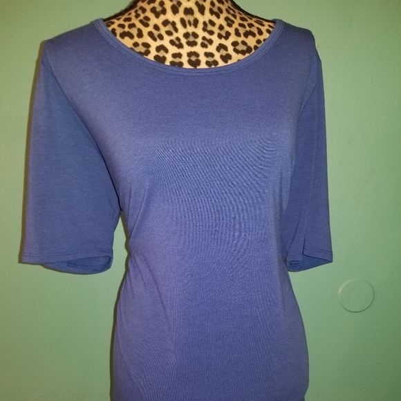LuLaRoe Tops - NWT 3XL LuLaRoe Gigi Cornflower Blue